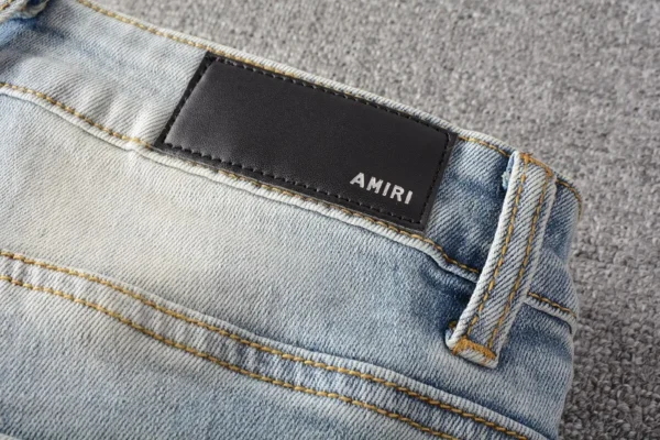JEANS - immagine 5