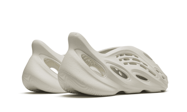 YEEZY FOAM RNNR ARARAT - immagine 3